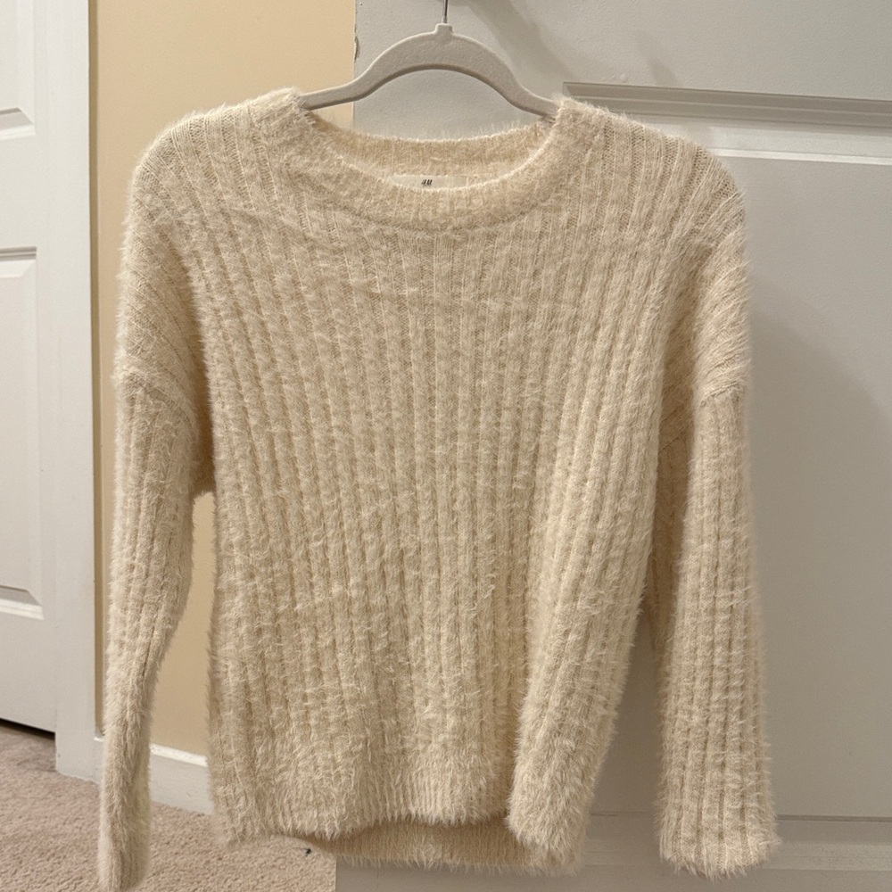 H&M Soft Cream Crew Neck Sweater